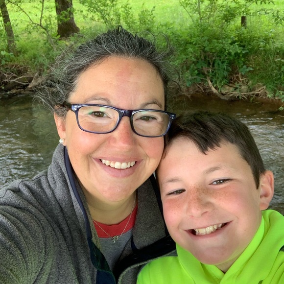 Meet your Posher, Dori - Picture 1 of 1